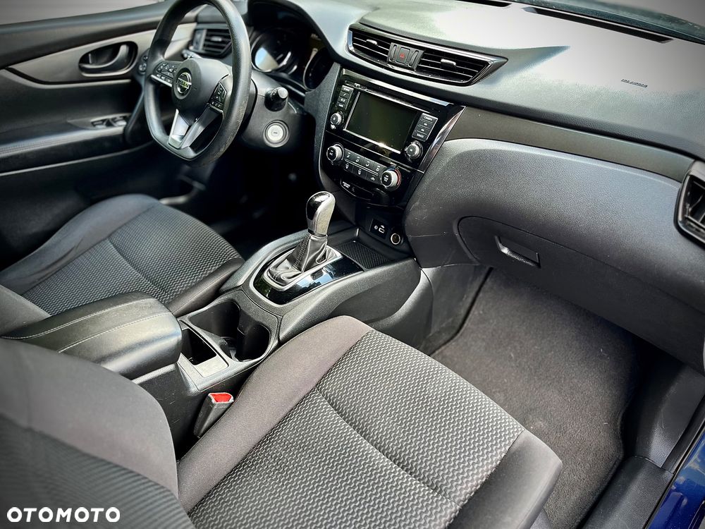 Nissan Rogue - 11