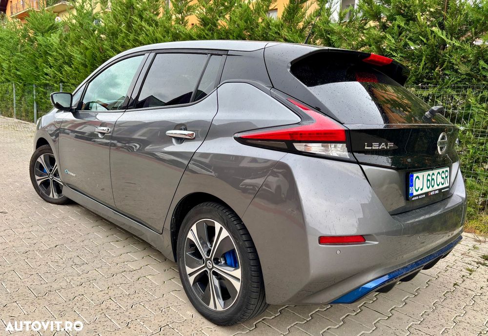 Nissan LEAF - 13