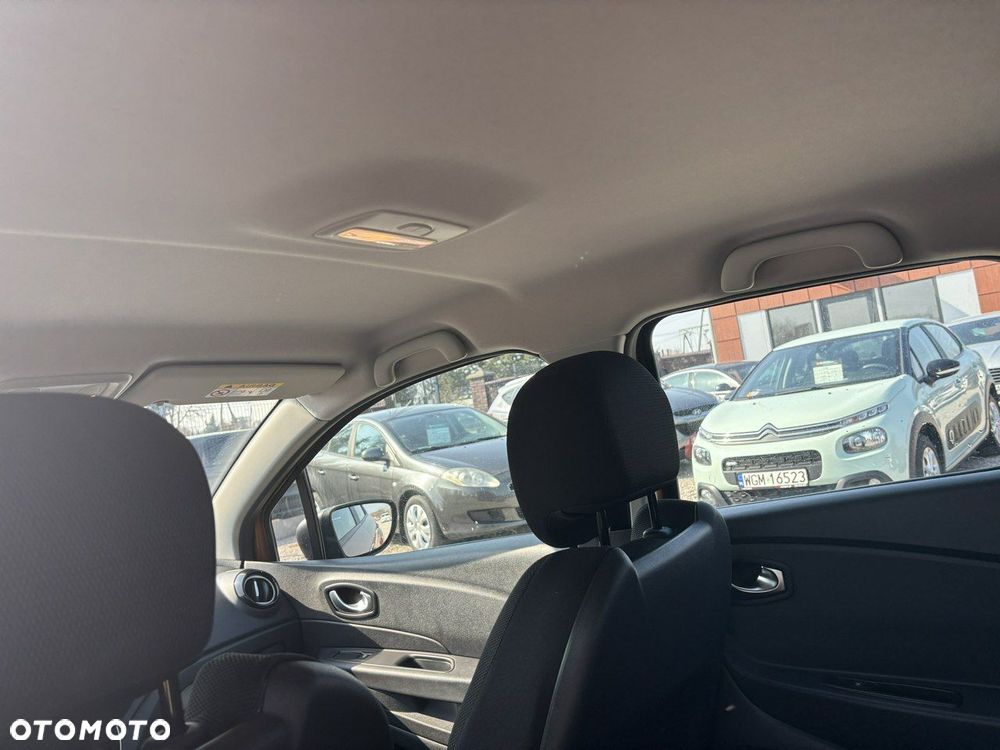 Renault Captur - 30