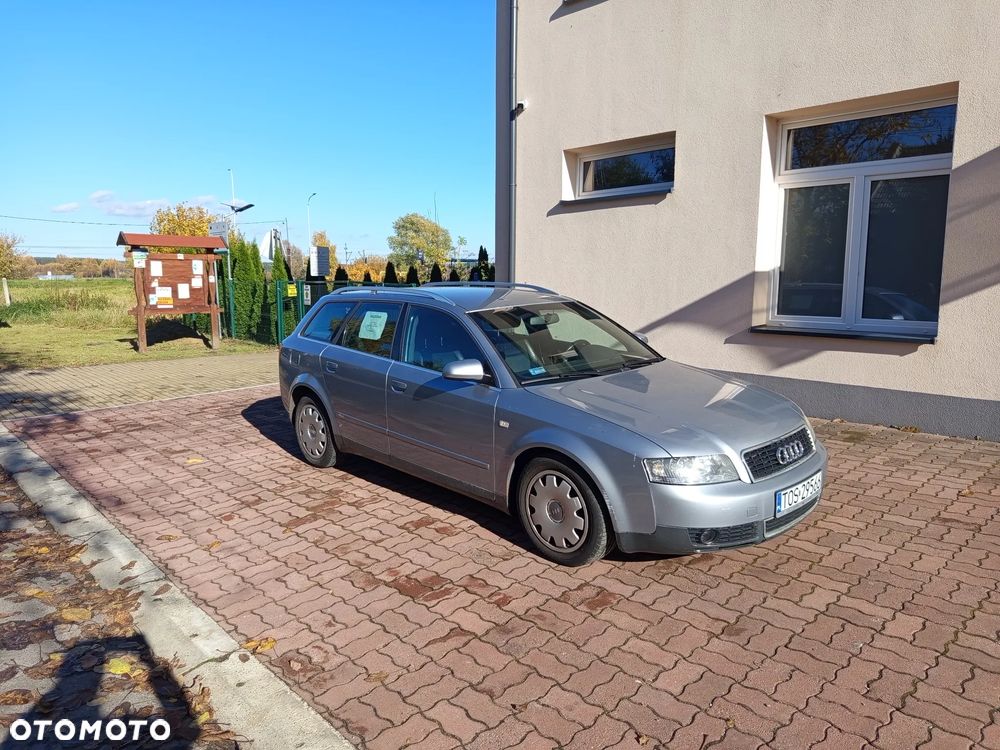 Audi A4 Avant - 8