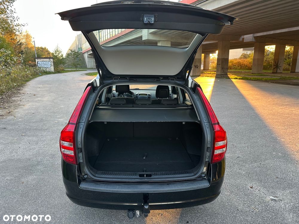Kia Ceed 1.6 Comfort + - 30