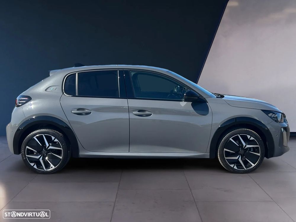 Peugeot e-208 51 kWh GT - 4