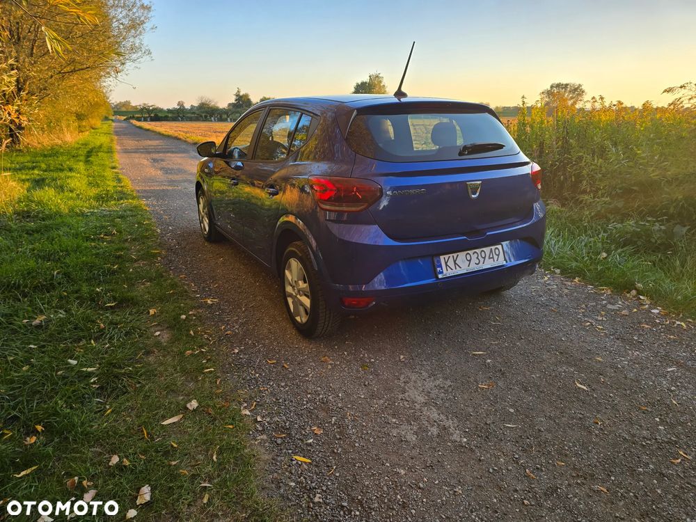 Dacia Sandero - 5