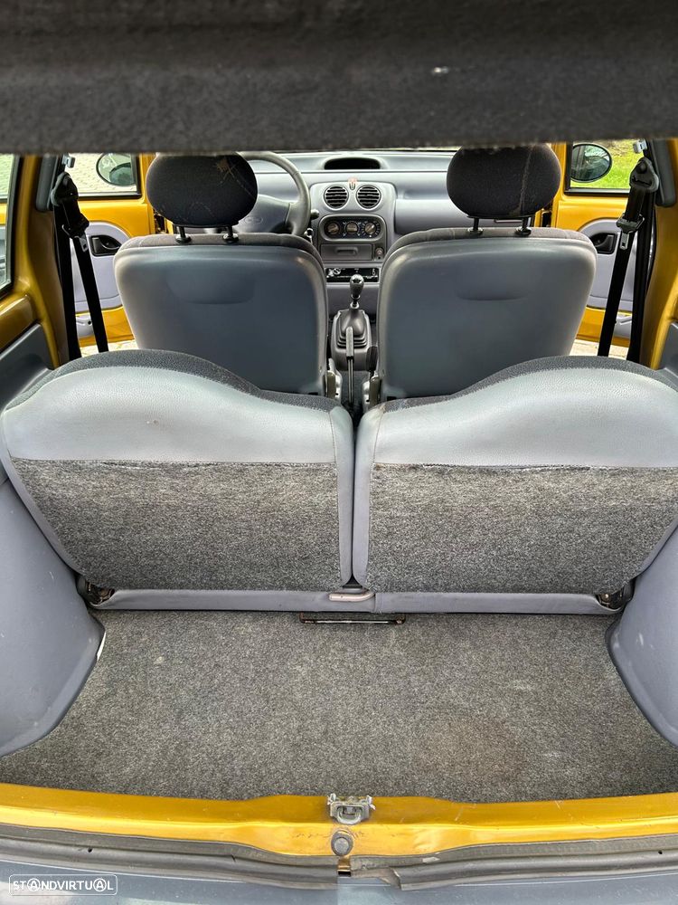 Renault Twingo 1.2 - 12