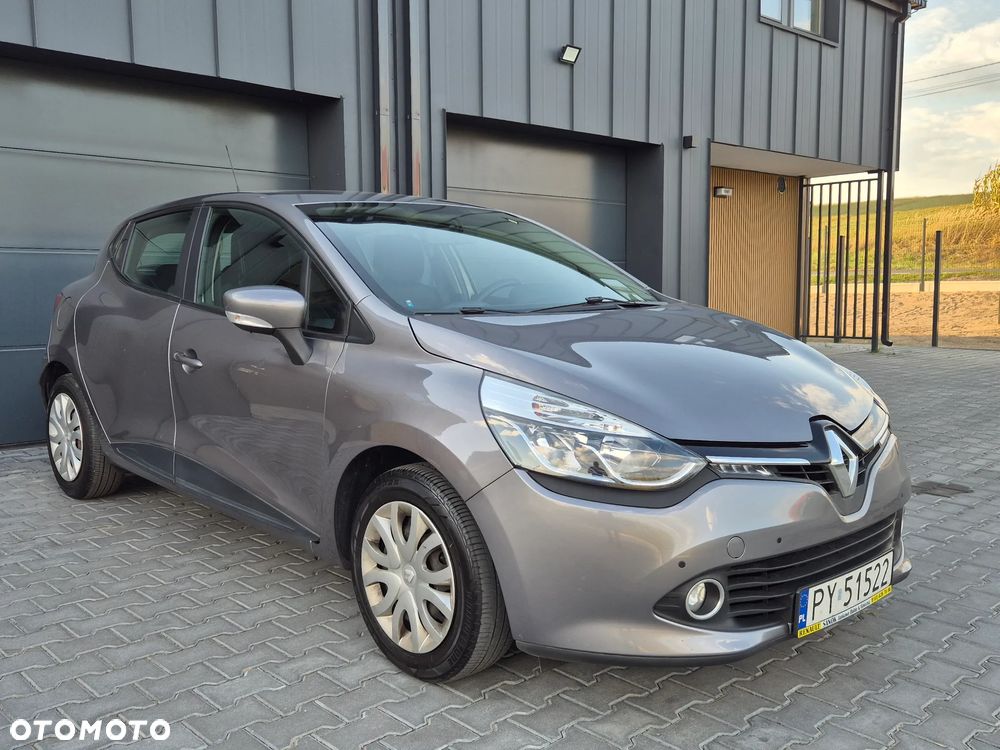 Renault Clio 1.2 16V Intens - 20