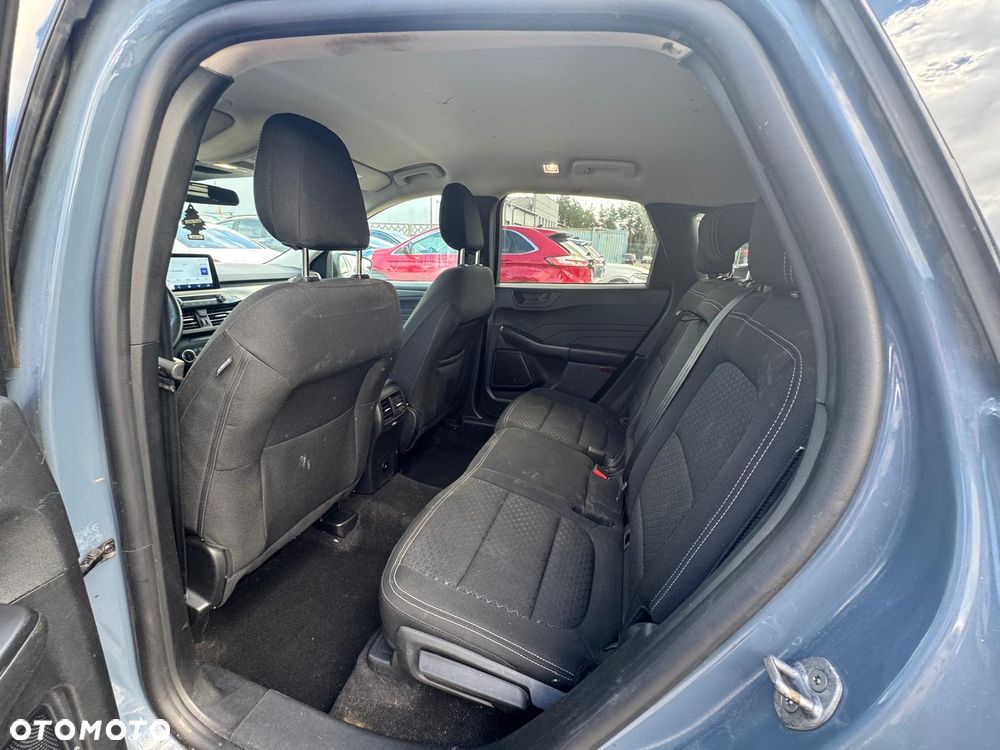 Ford Kuga - 20