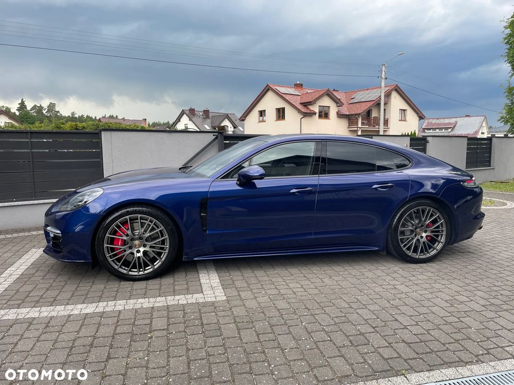 Porsche Panamera GTS - 11