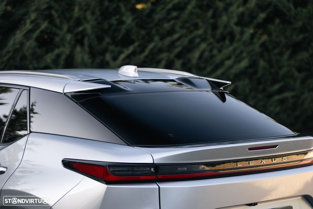 Lexus RZ 300e Premium - 27