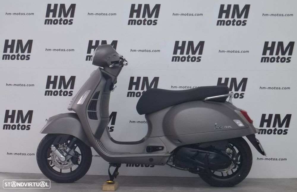 Vespa GTS Super 300 - 2