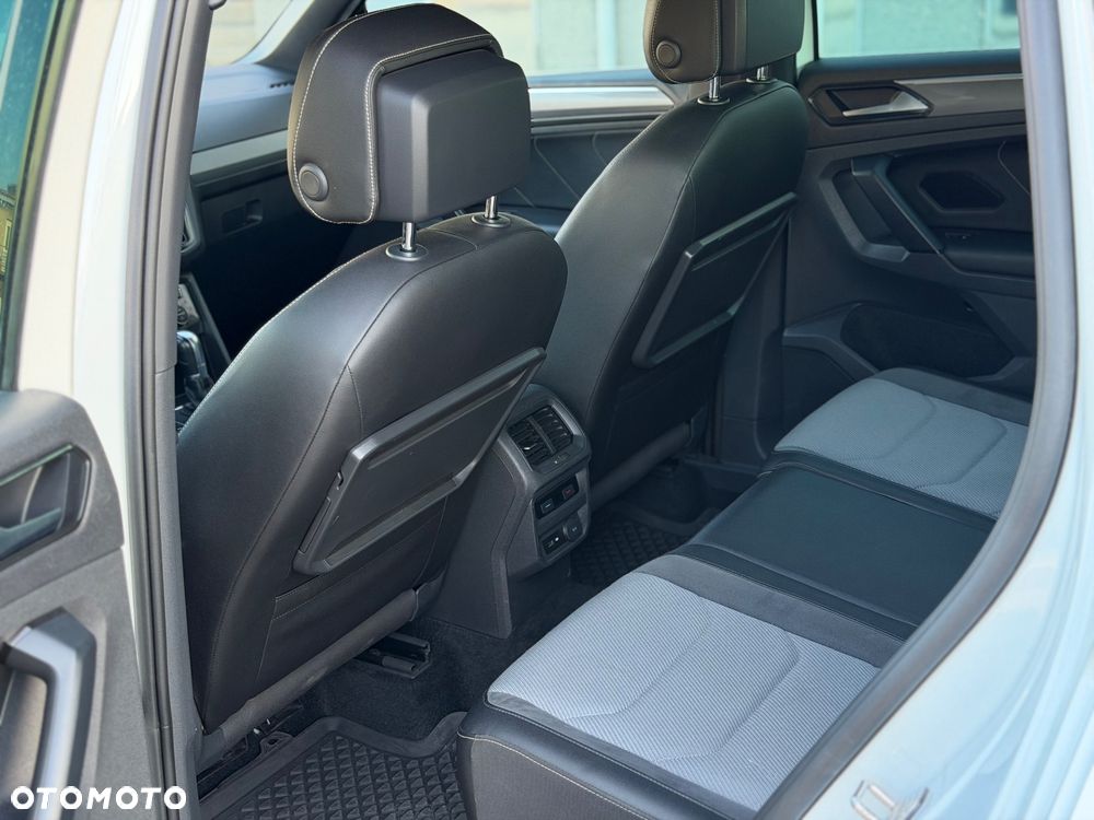 Volkswagen Tiguan 2.0 TDI SCR DSG R-Line - 15