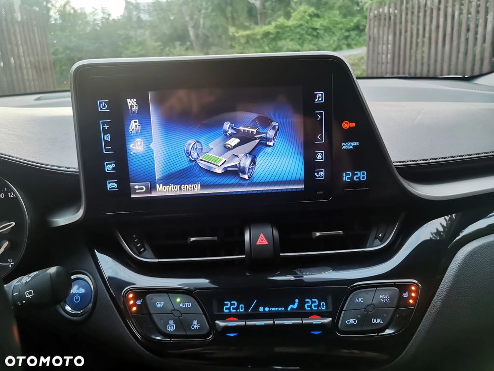 Toyota C-HR Lounge - 14
