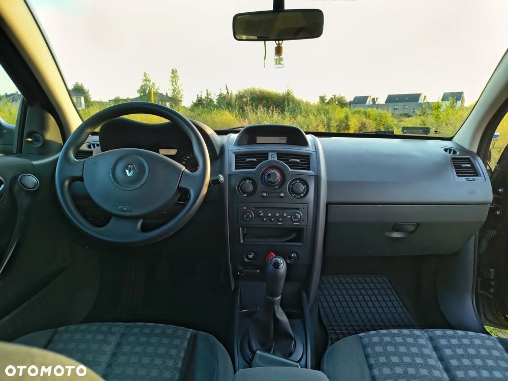 Renault Megane 1.4 16V Business Line - 11