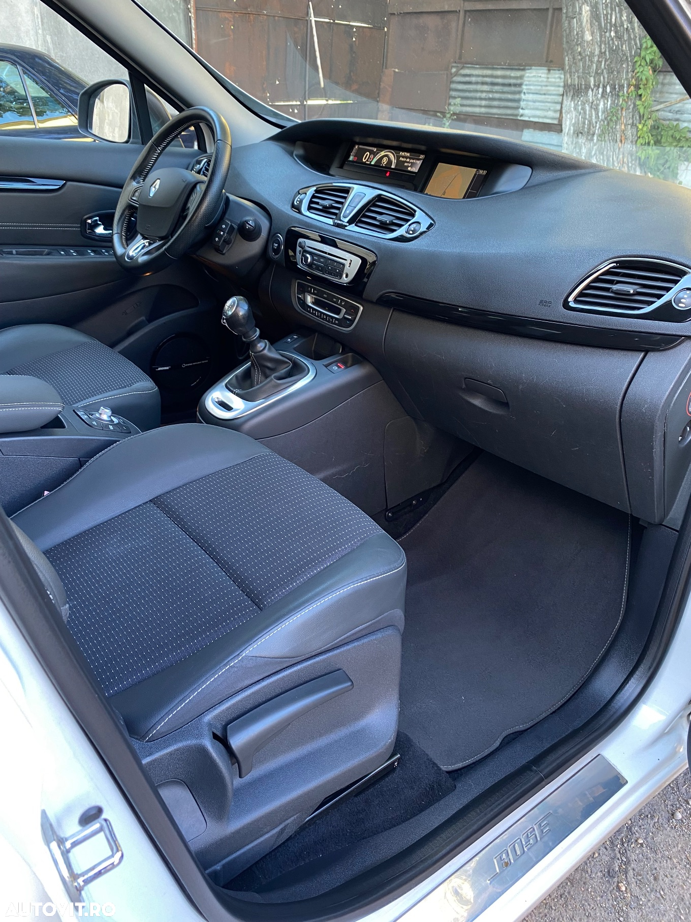 Renault Scenic ENERGY dCi 110 S&S Bose Edition - 14