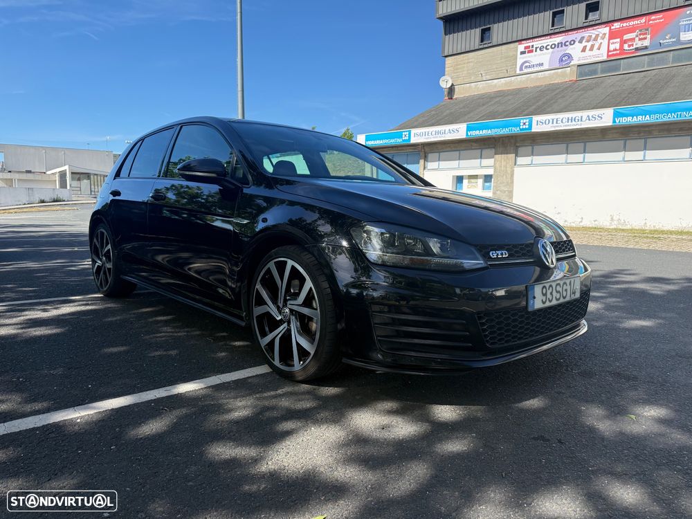 VW Golf 2.0 TDI GTD - 7