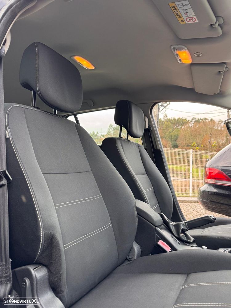 Renault Mégane Sport Tourer 1.5 dCi Dynamique S - 8