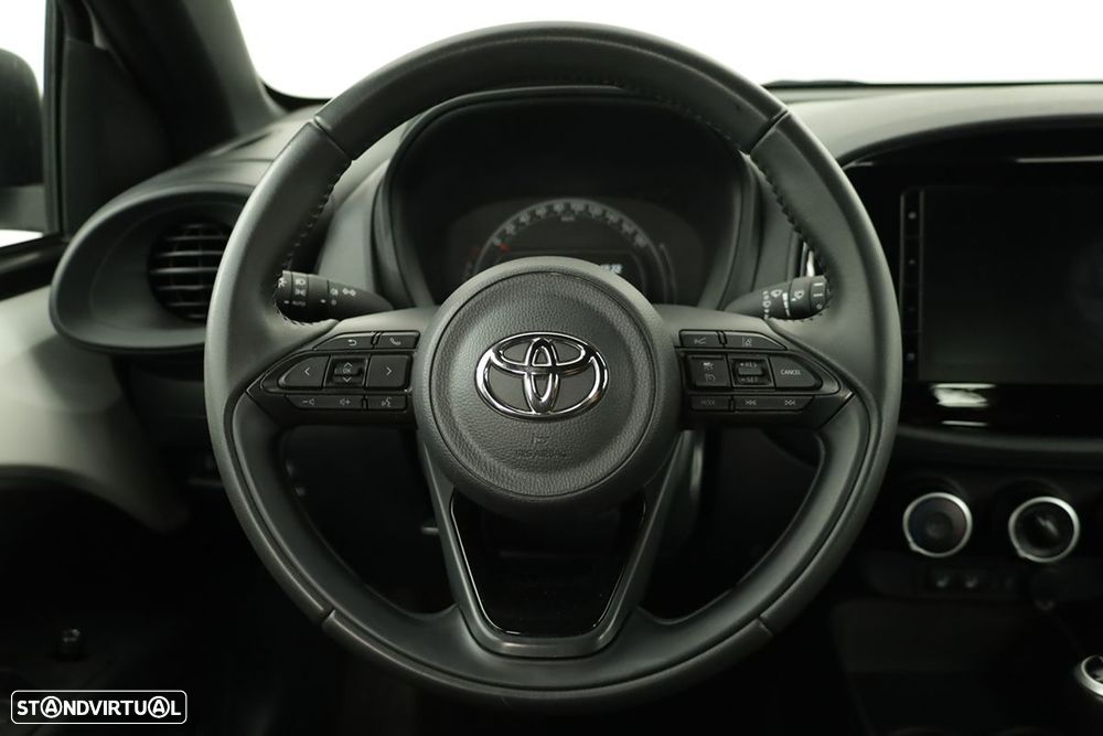 Toyota Aygo X Business Edition - 14