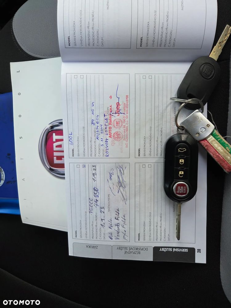 Fiat 500L 1.4 16V (RED) - 16