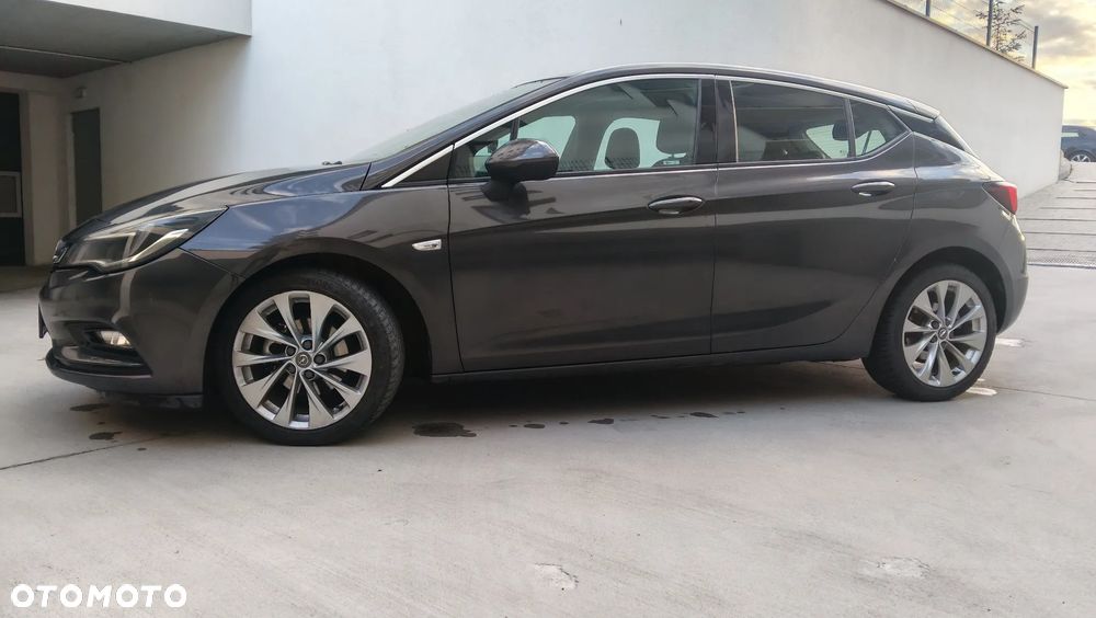 Opel Astra 1.4 T Elite - 2
