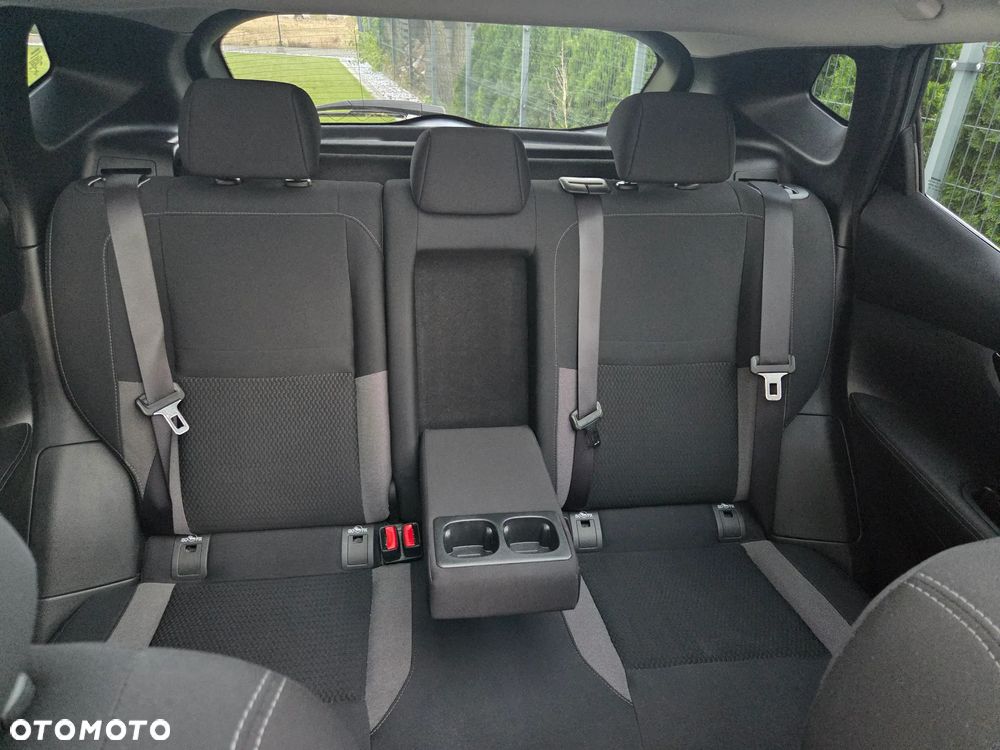 Nissan Qashqai 1.7 dCi N-Connecta - 23