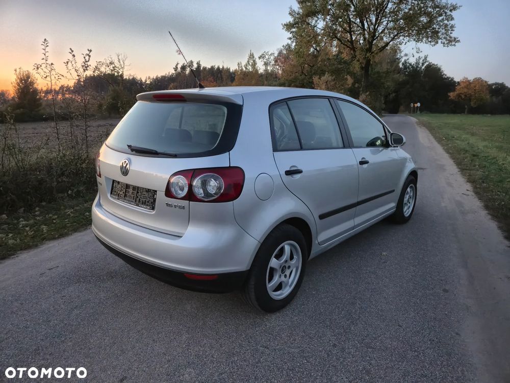 Volkswagen Golf Plus - 26