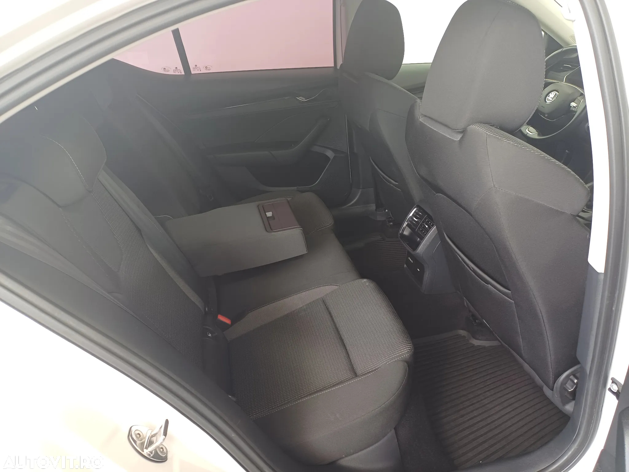Skoda Octavia 2.0 TDI Ambition - 28