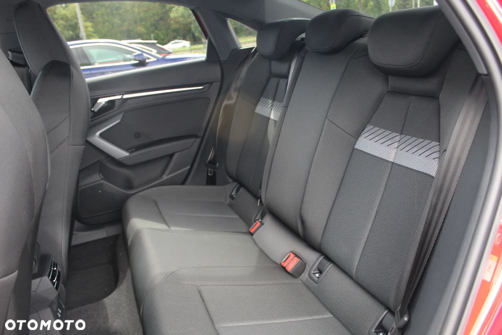 Audi A3 Limousine TFSI mHEV 110 kW Advanced S tronic - 19
