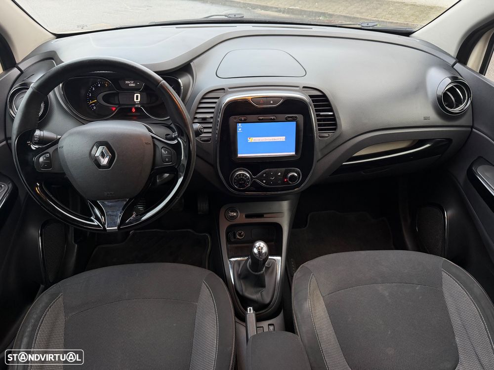 Renault Captur 1.5 dCi Exclusive - 6
