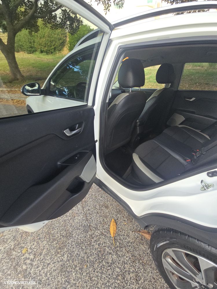 Kia Stonic 1.0 T-GDI Drive - 23