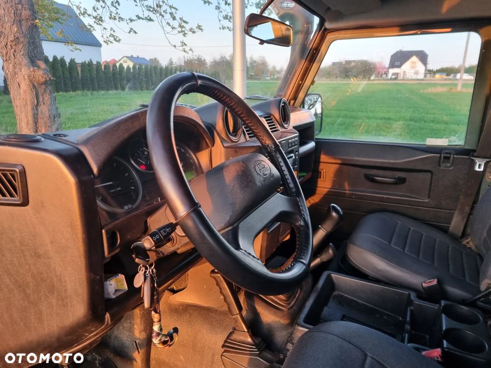 Land Rover Defender 2.2 TD4 SE - 20