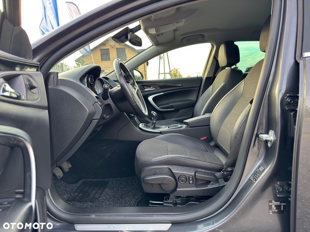 Opel Insignia 2.0 CDTI - 17