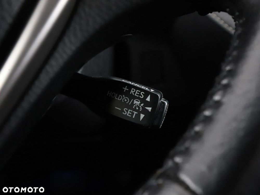 Toyota RAV4 Hybrid Style 4x4 - 28