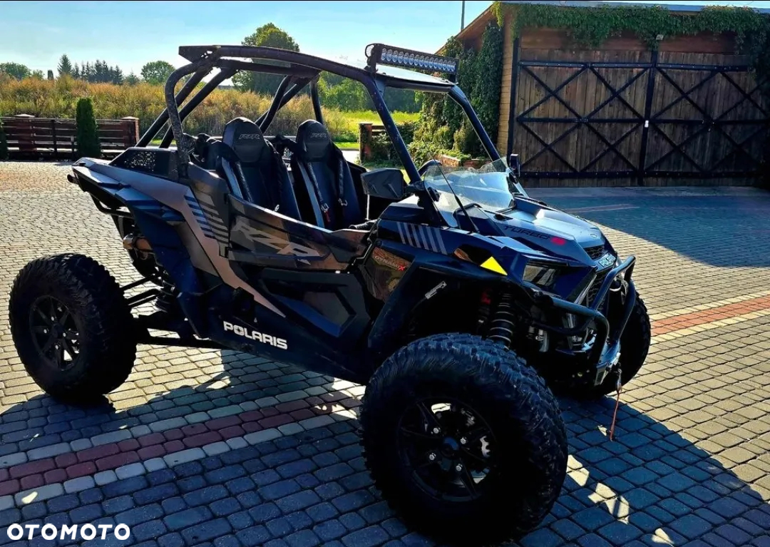 Polaris RZR