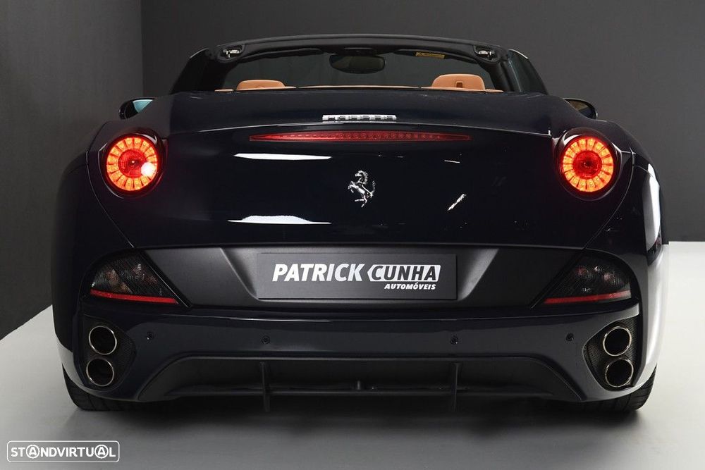 Ferrari California - 7