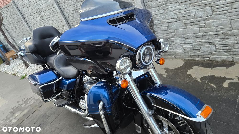 Harley-Davidson Touring Electra Glide - 13