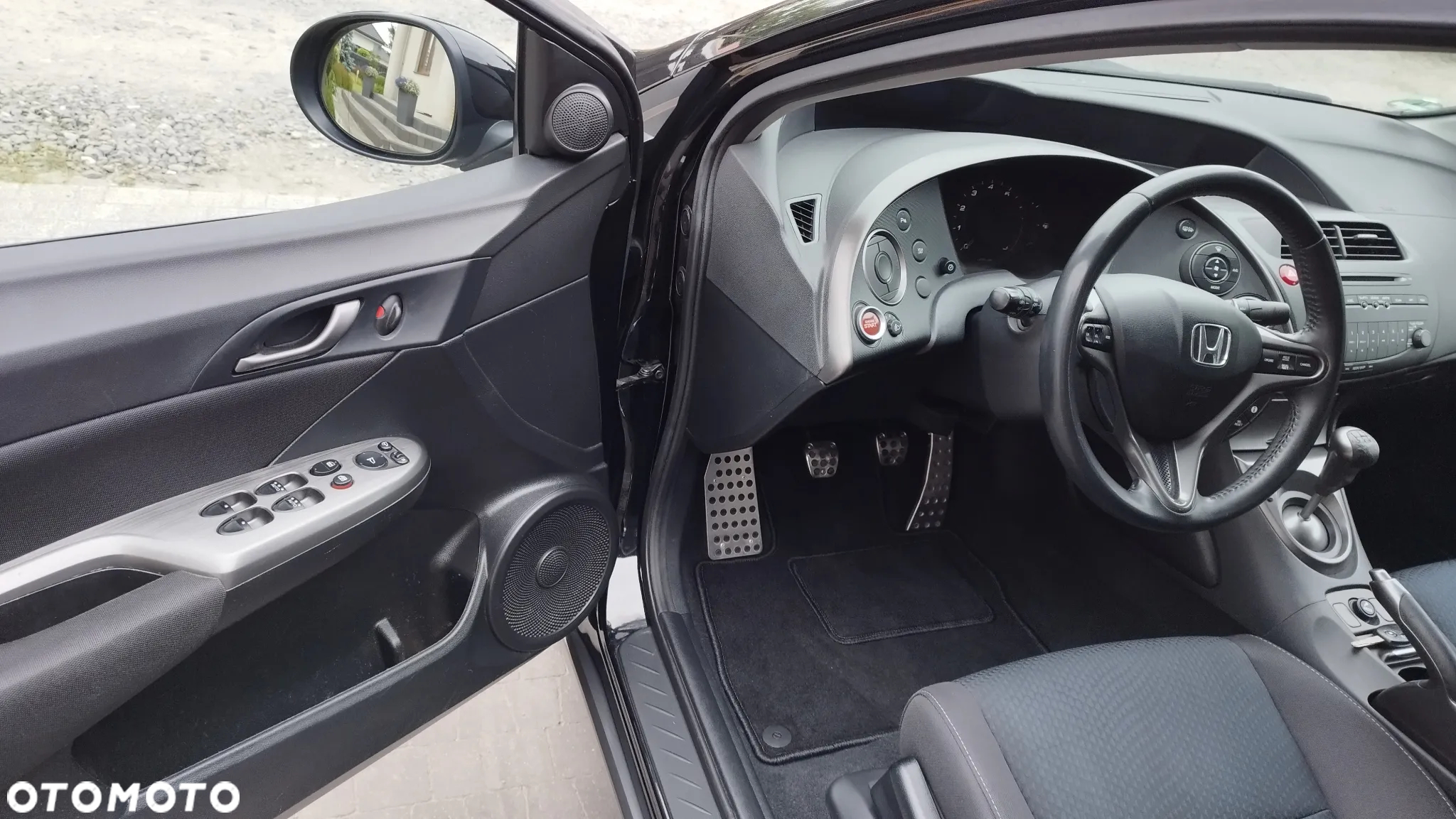 Honda Civic 1.8i-VTEC Sport - 21