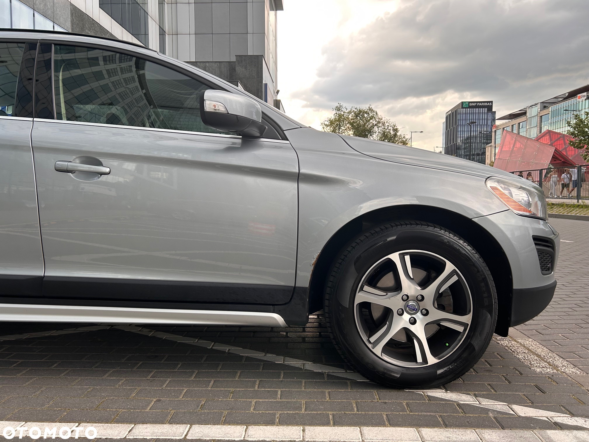 Volvo XC 60 - 8