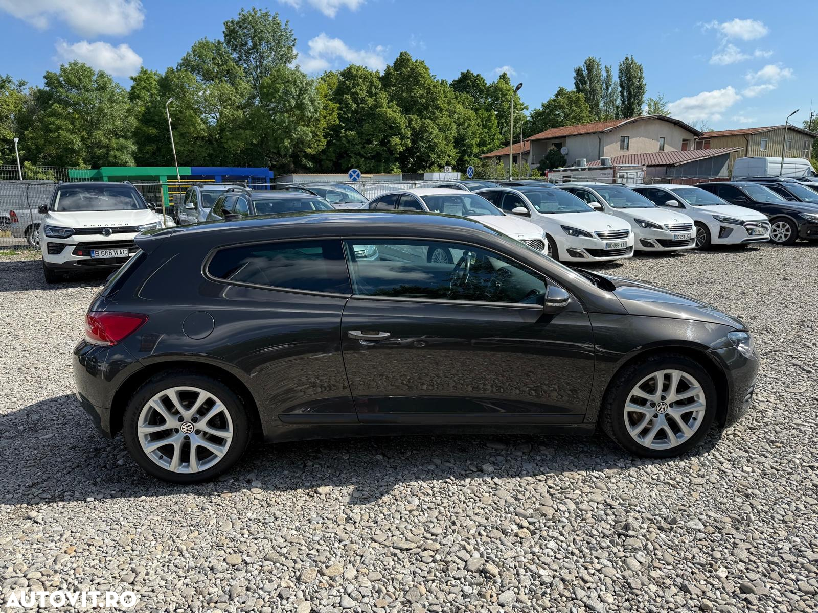 Volkswagen Scirocco 2.0 TSI DSG - 4