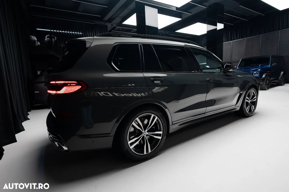 BMW X7 M60i xDrive - 32
