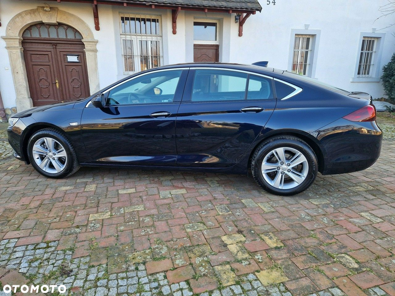 Opel Insignia 1.6 CDTI Edition - 9