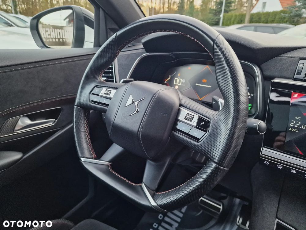 DS Automobiles DS 7 Crossback 1.6 PureTech Performance Line + - 33