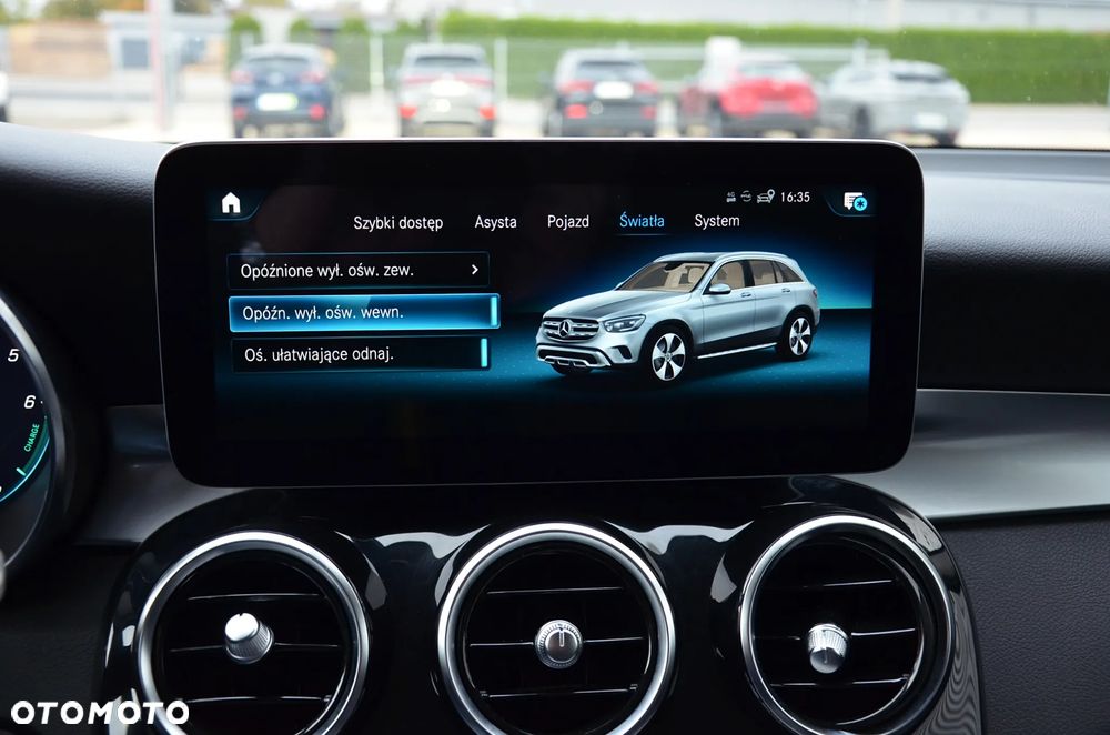 Mercedes-Benz GLC 300 de 4Matic 9G-TRONIC Exclusive - 32