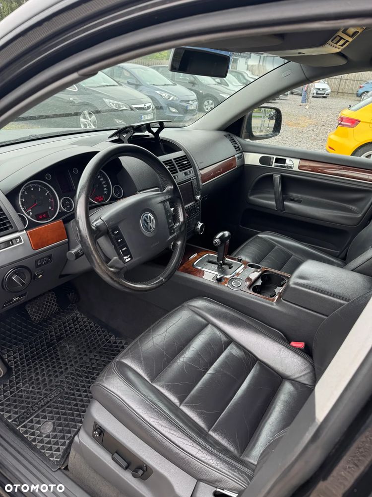 Volkswagen Touareg - 5
