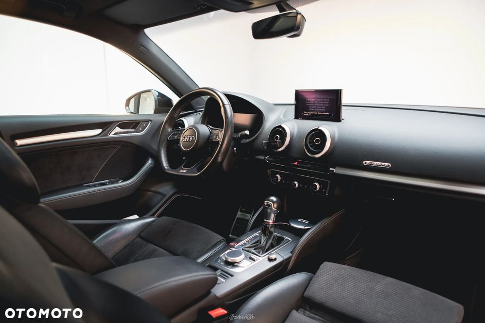 Audi S3 ver-tfsi-quattro-s-tronic - 14