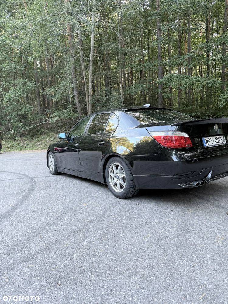 BMW Seria 5 525i - 7