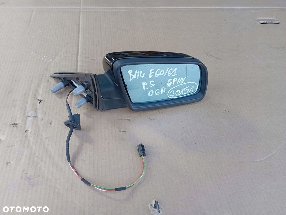 BMW E61 LUSTERKO PRAWE 4 PIN EUROPA - 1