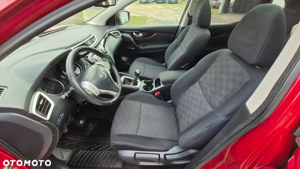 Nissan Qashqai 1.6 dCi N-Connecta - 15