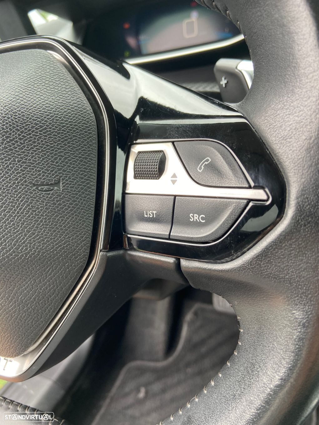 Peugeot 2008 - 15