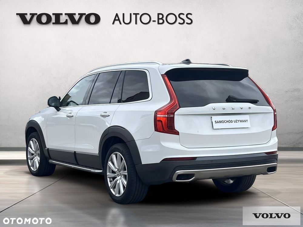 Volvo XC 90 - 3