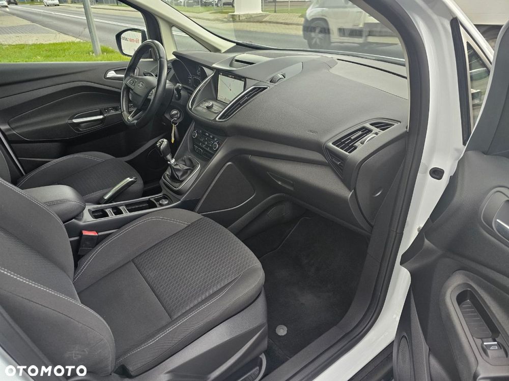 Ford C-MAX - 22