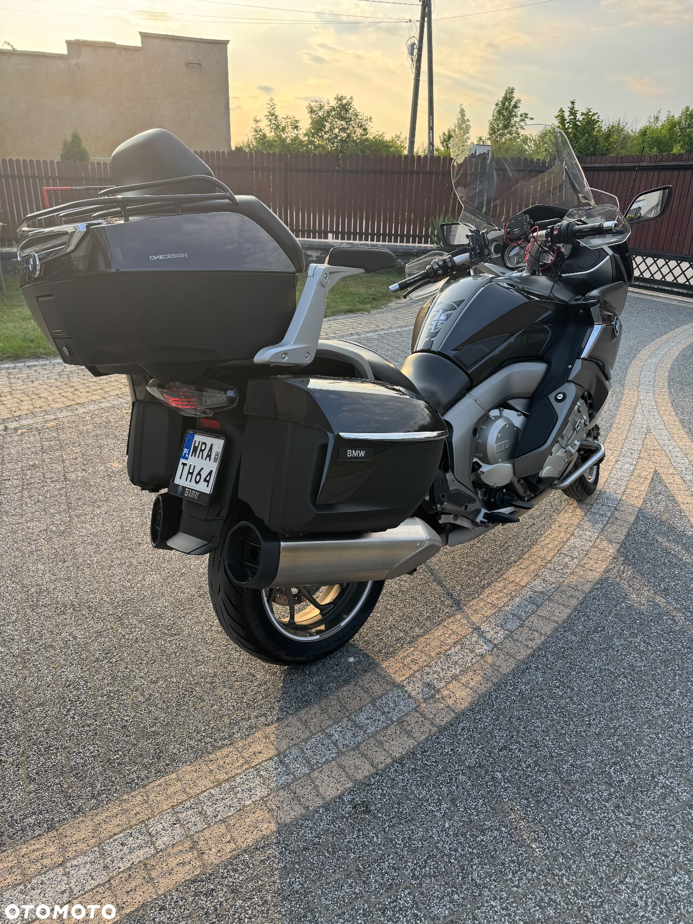 BMW K - 12